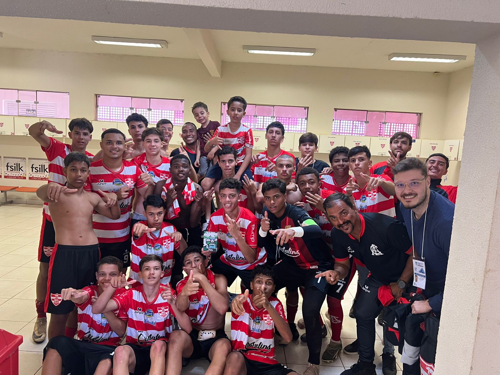 Base: Virada Heróica! Linense supera o São Bernardo em Lins