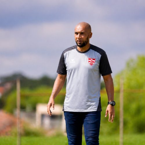 Elefante confirmou Renato Peixe, como treinador!