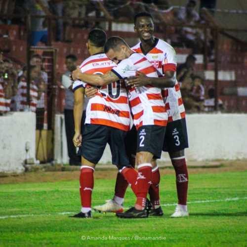 Amanda Marques/C. A. Linense