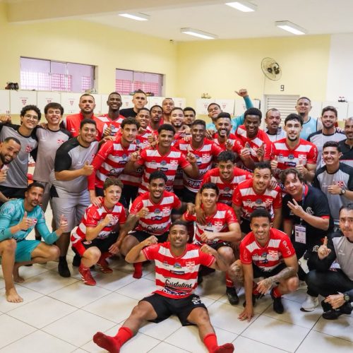 Linense vence e assume a ponta do grupo A